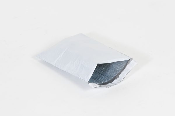 #0 - 6 1/2 x 10" Bubble Lined Self-Seal Poly Mailer (250/case)