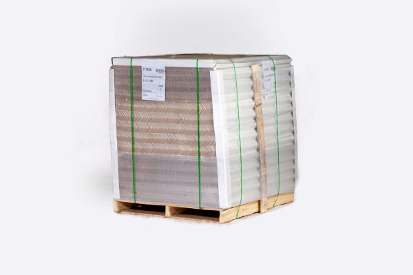 2 x 2 x 24 .120 Edge Protector (2940/Skid)